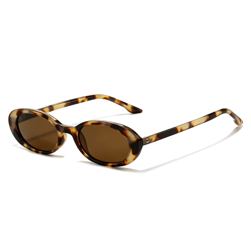 Oval Small Frame Candy Color S - Street Fashion Photoshoot recension och pris