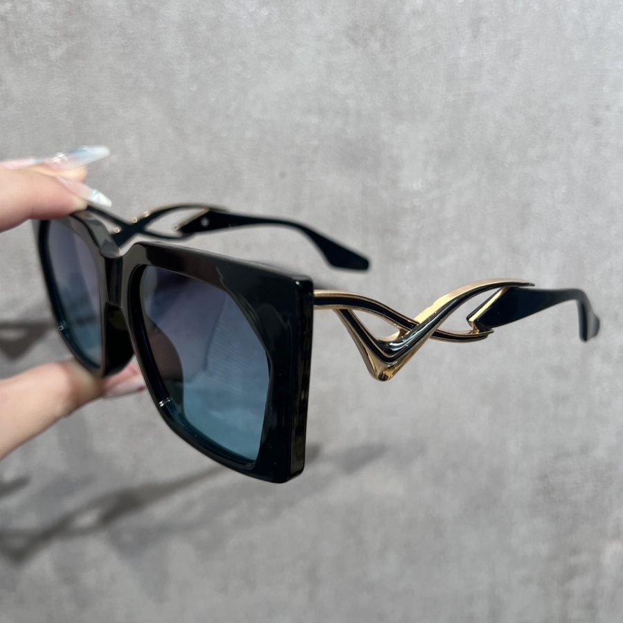 1Pc Unisex Sunglasses New Fash - Street Fashion Photoshoot recension och pris