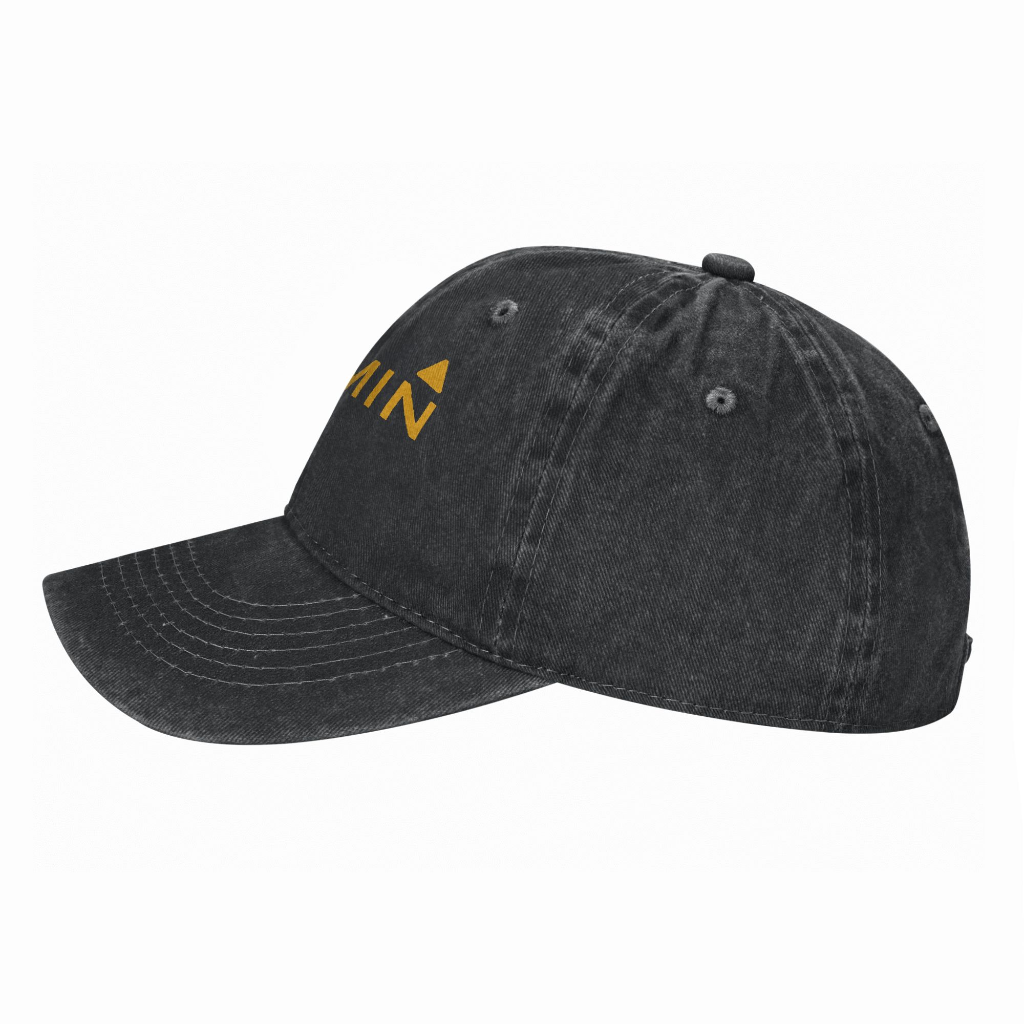 Garmin Fashion Baseball Cap  O - Street Fashion Photoshoot recension och pris